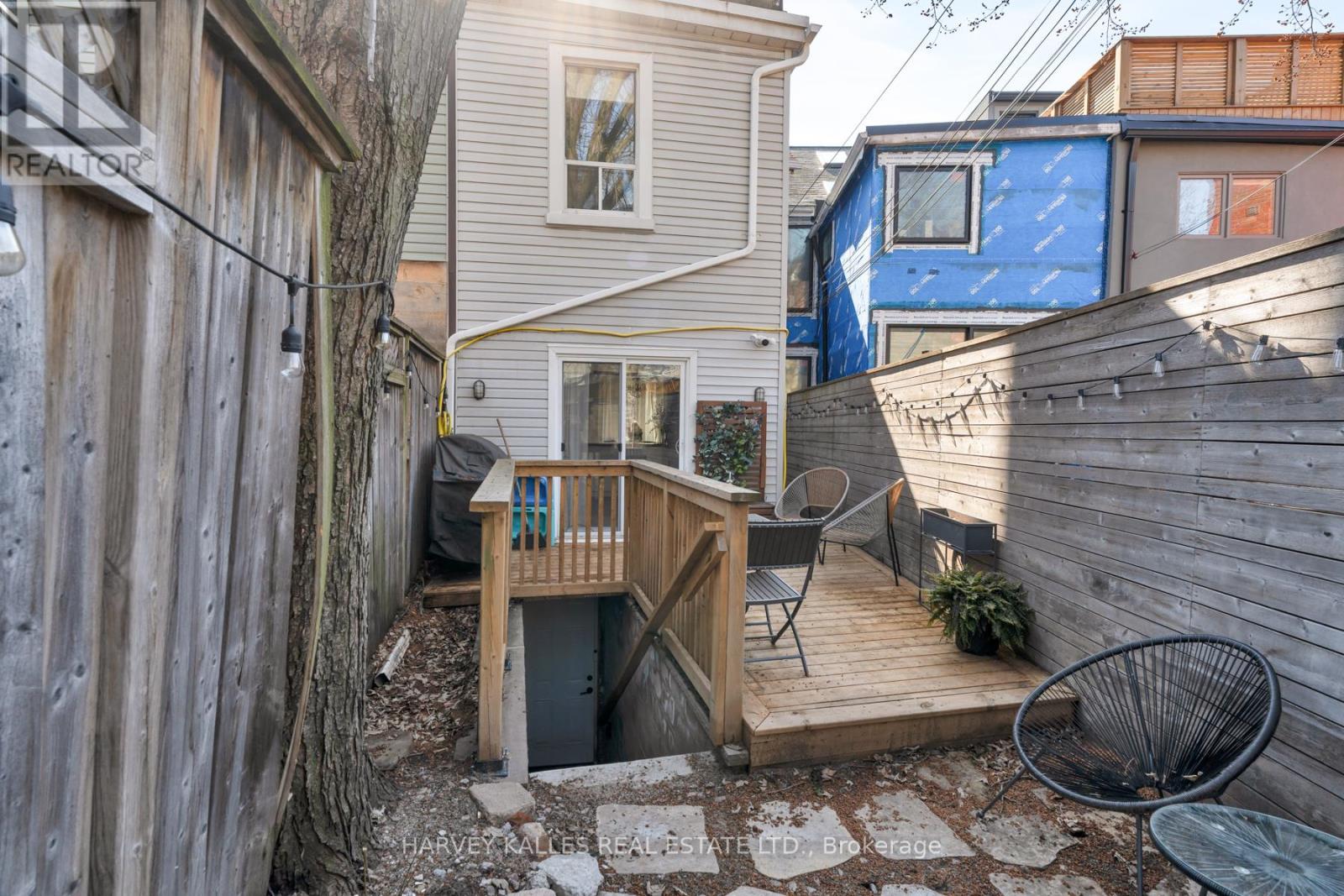 281 LISGAR STREET