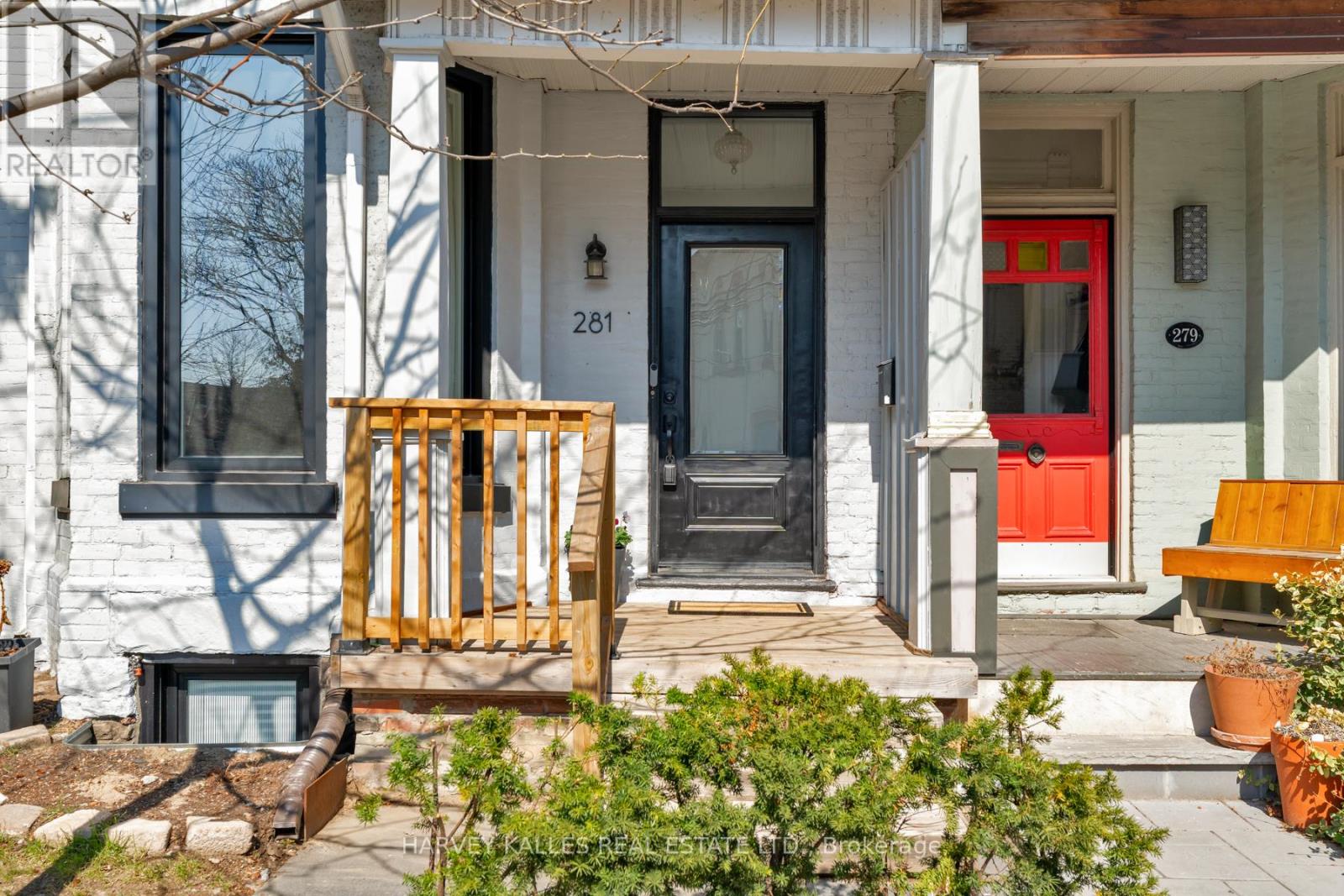 281 LISGAR STREET