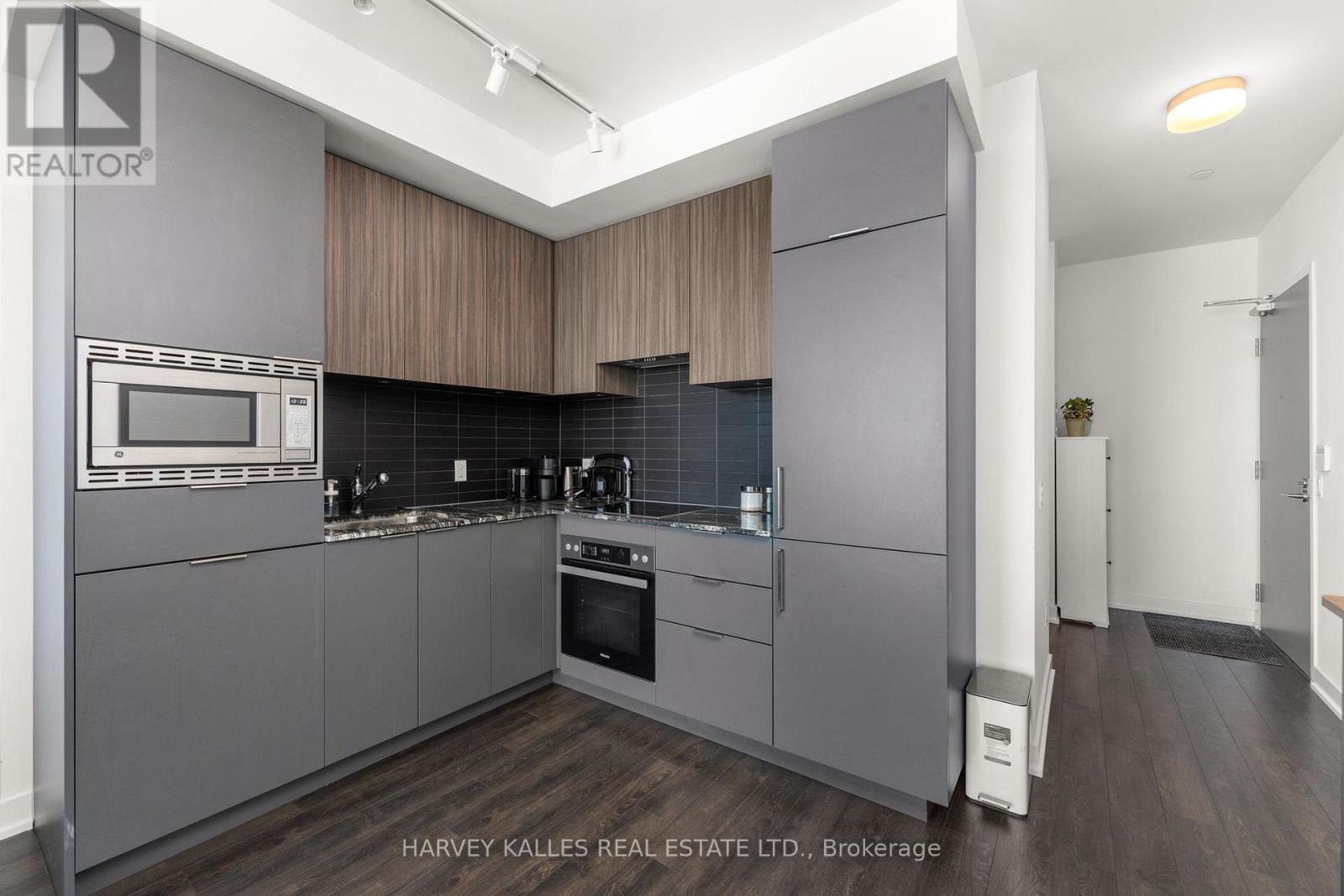 716 - 50 O'NEILL ROAD