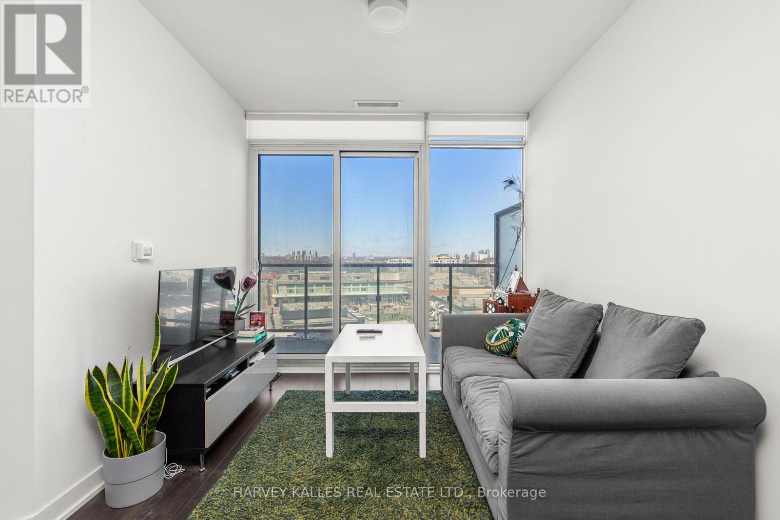 716 - 50 O'NEILL ROAD