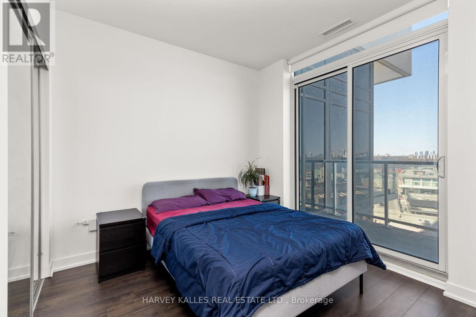 716 - 50 O'NEILL ROAD