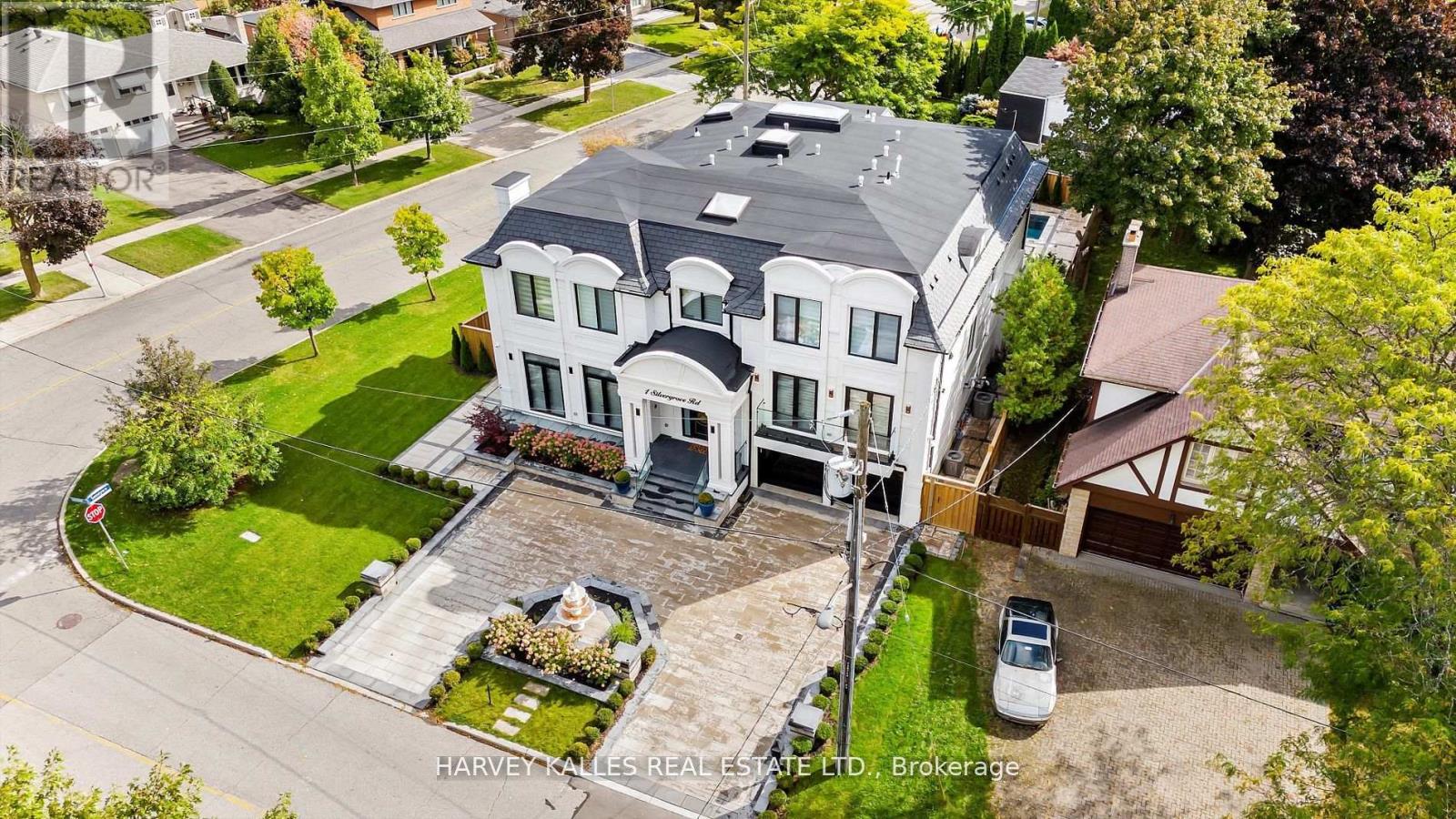 1 SILVERGROVE ROAD