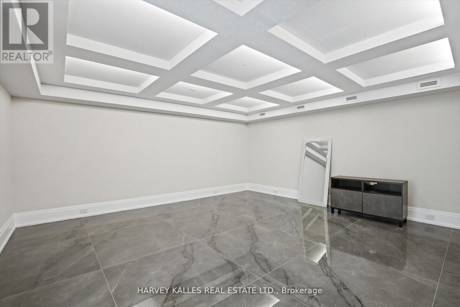 1 SILVERGROVE ROAD