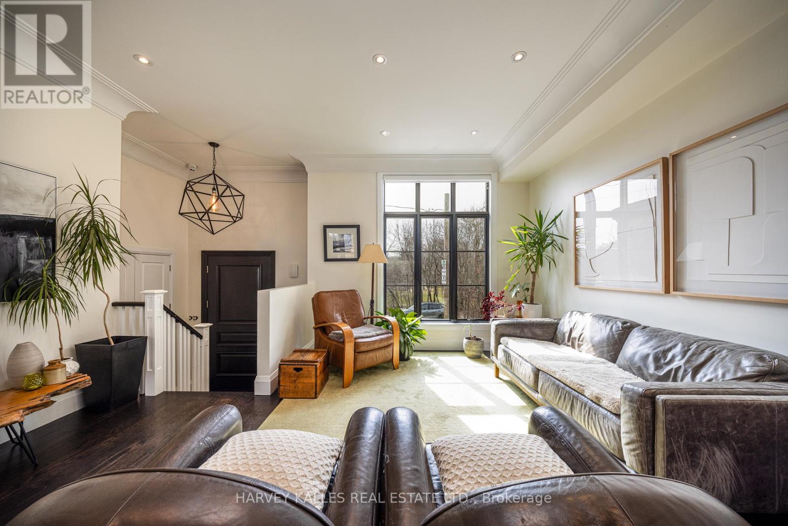 488 ARLINGTON AVENUE