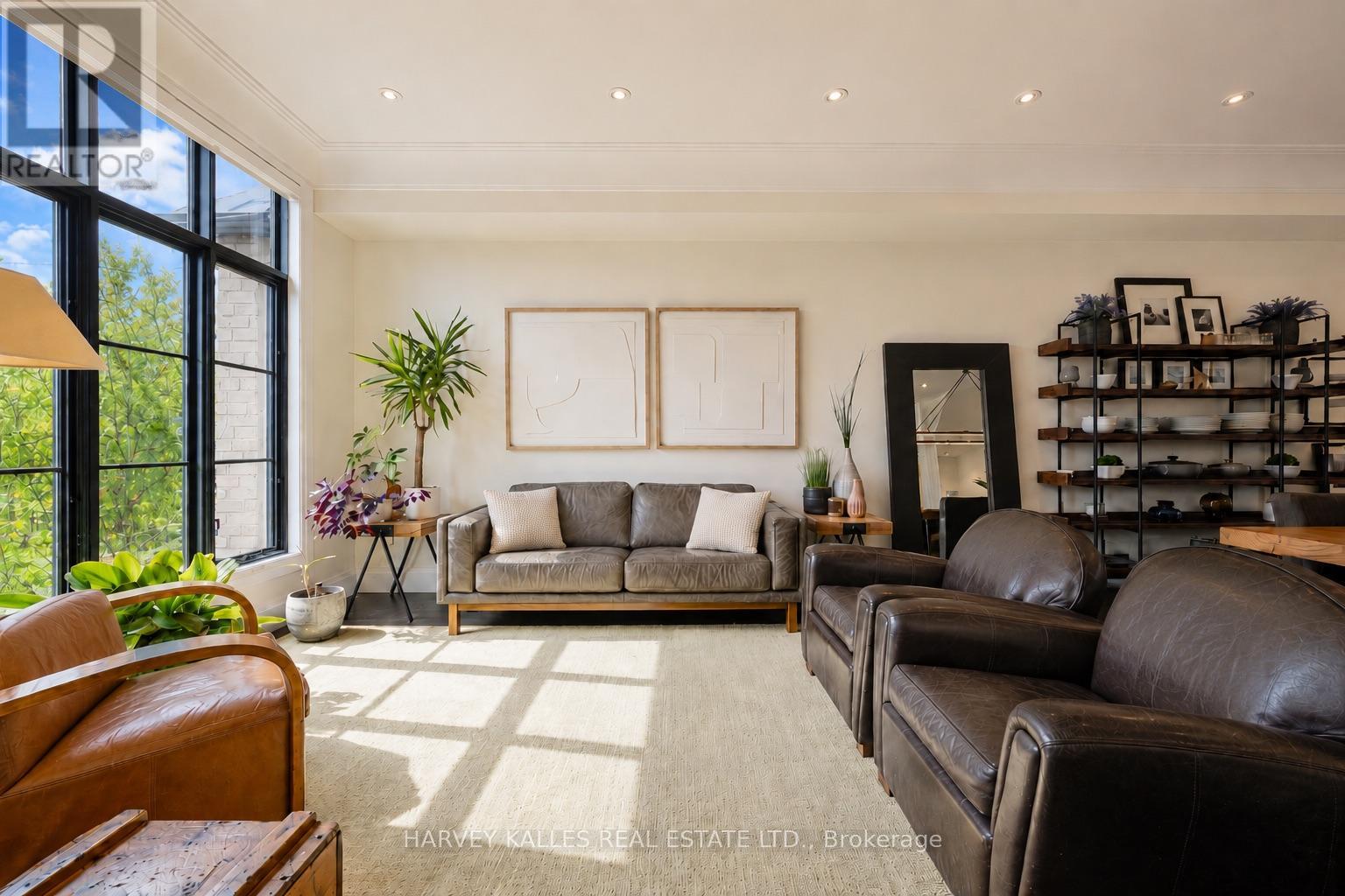 488 ARLINGTON AVENUE