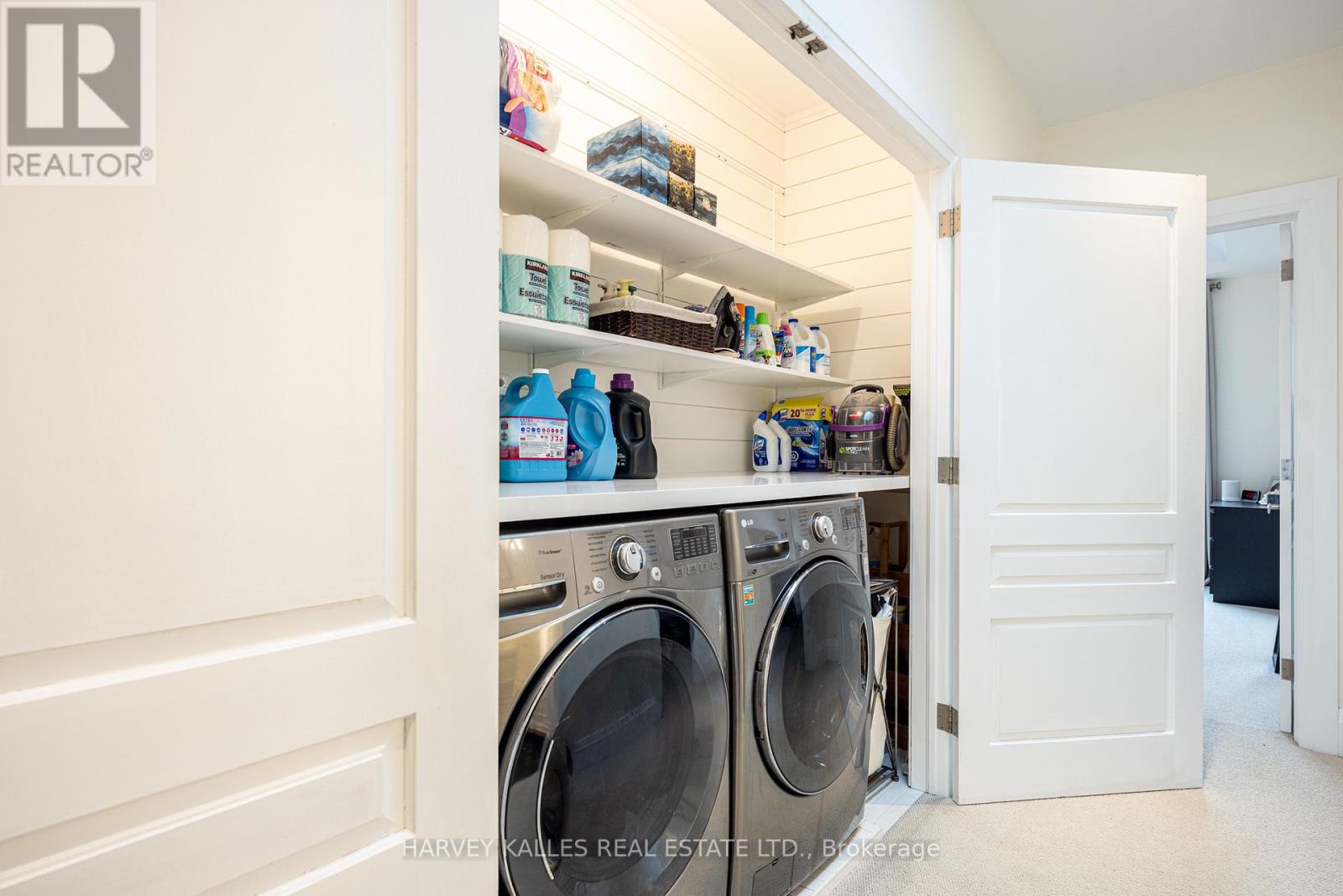 488 ARLINGTON AVENUE