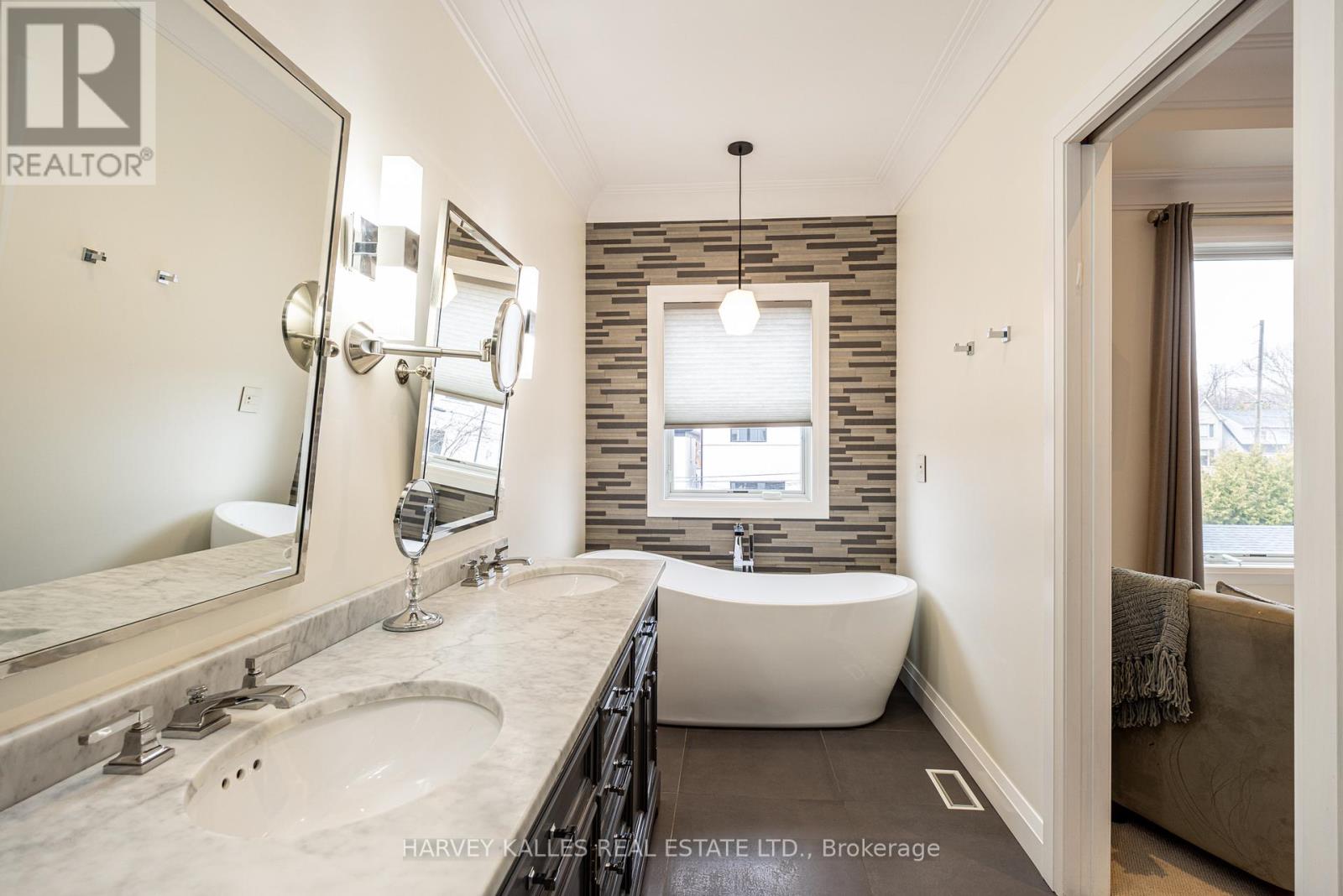 488 ARLINGTON AVENUE