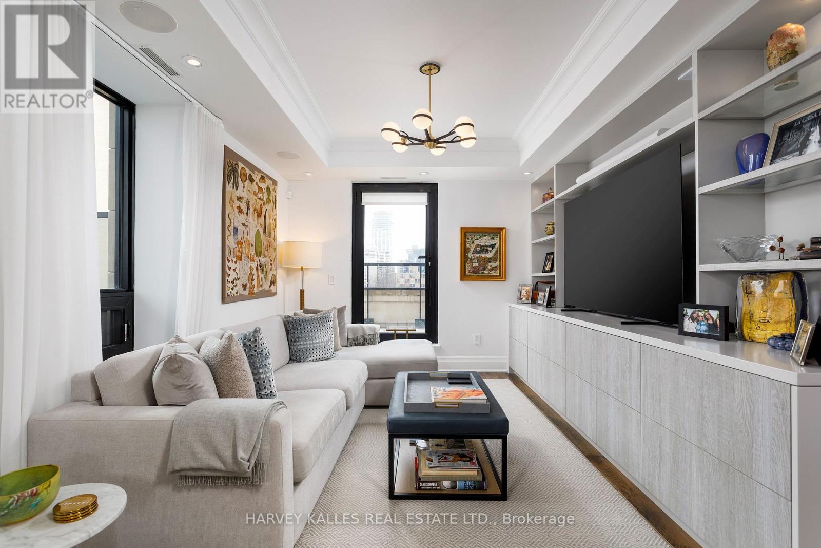 701 - 1 FOREST HILL ROAD