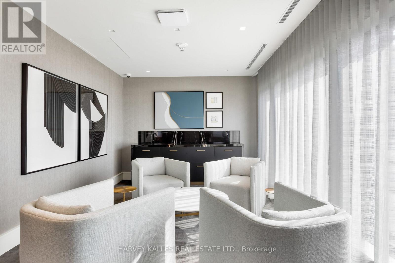 701 - 1 FOREST HILL ROAD