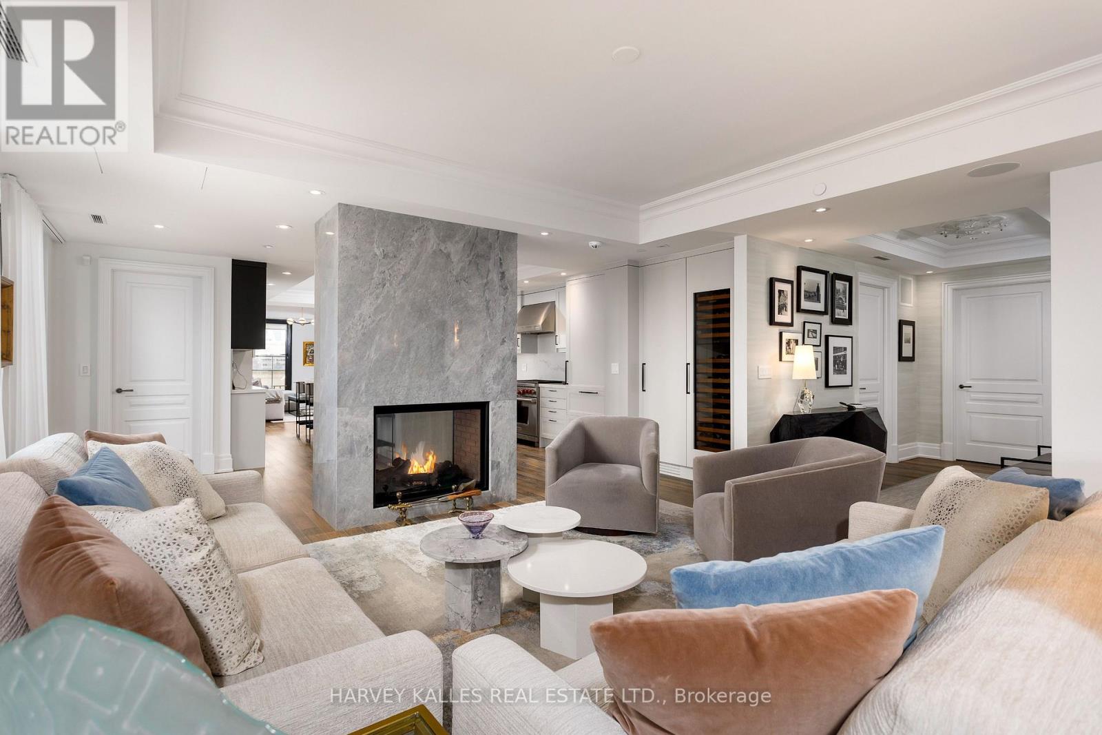 701 - 1 FOREST HILL ROAD