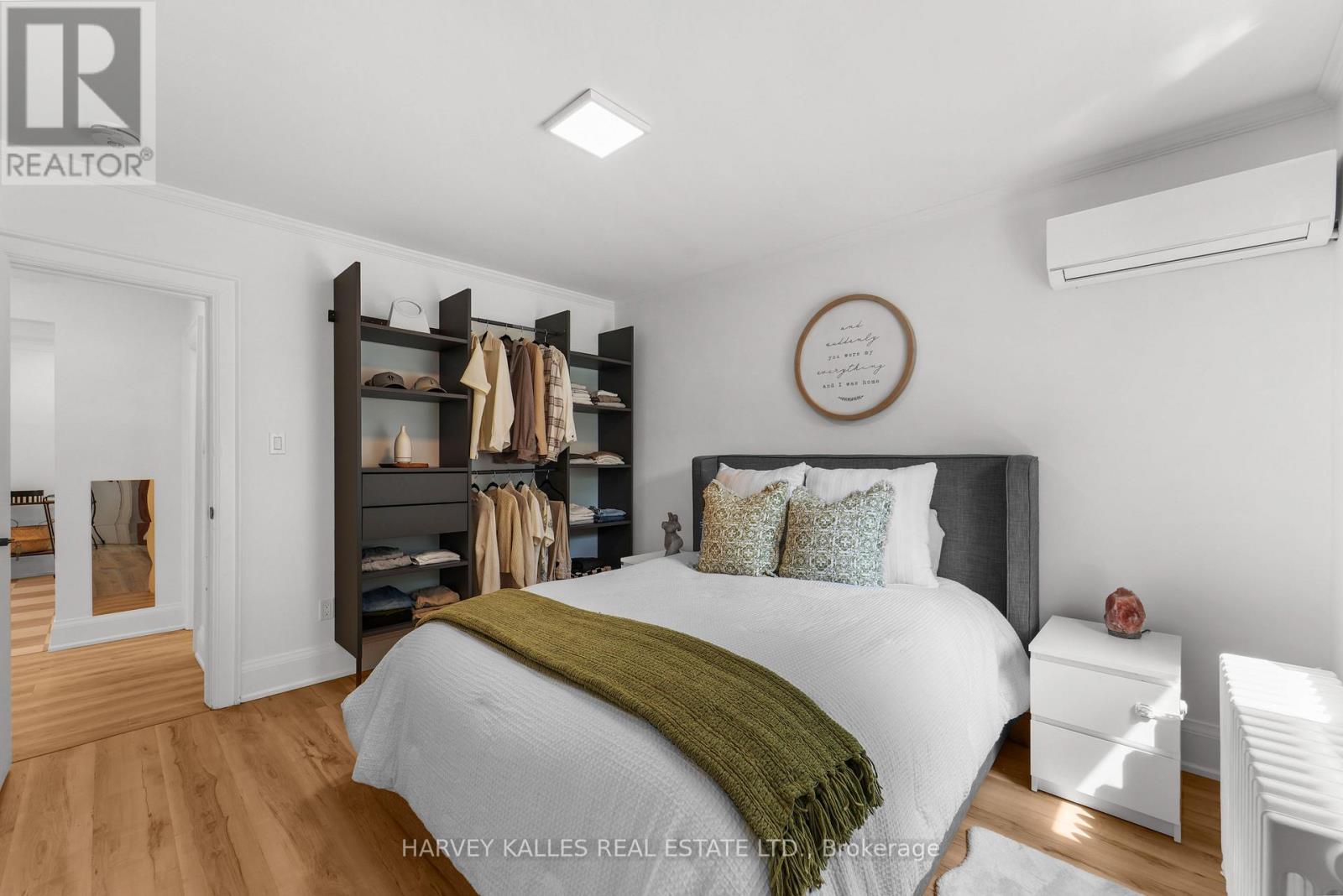 243 NORTHCLIFFE BOULEVARD