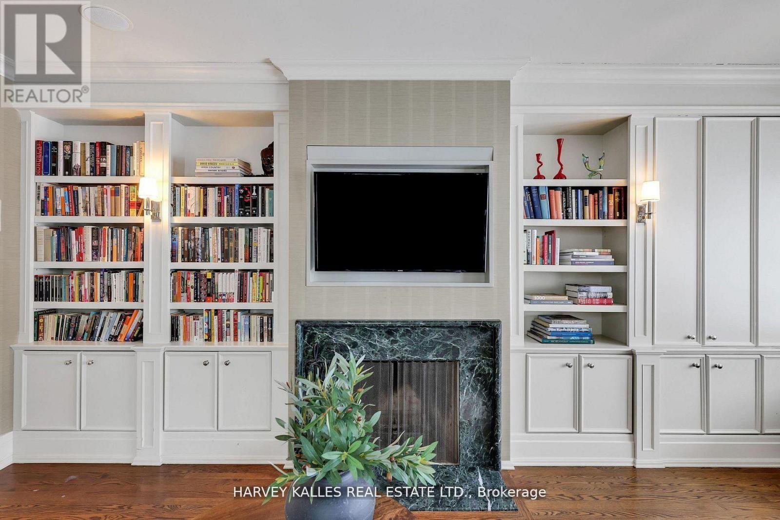 444 RUSSELL HILL ROAD