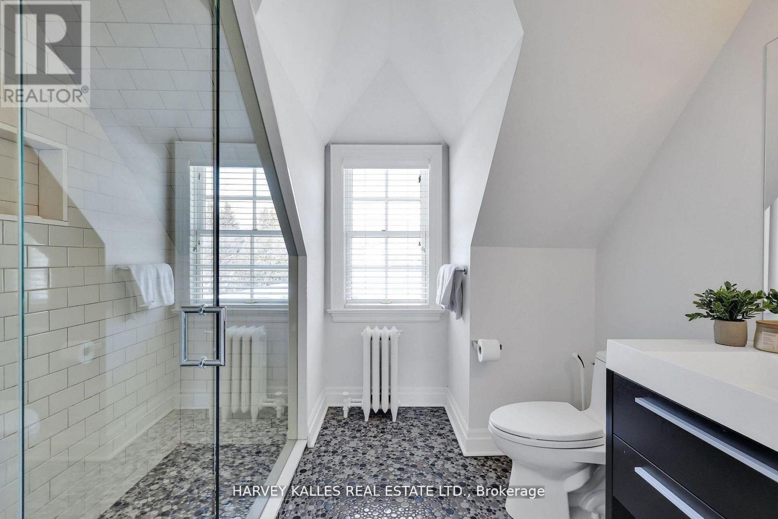 444 RUSSELL HILL ROAD