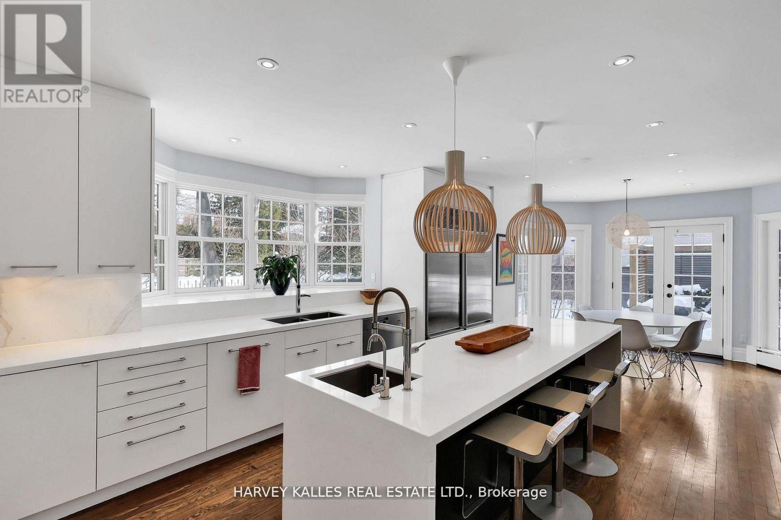 444 RUSSELL HILL ROAD