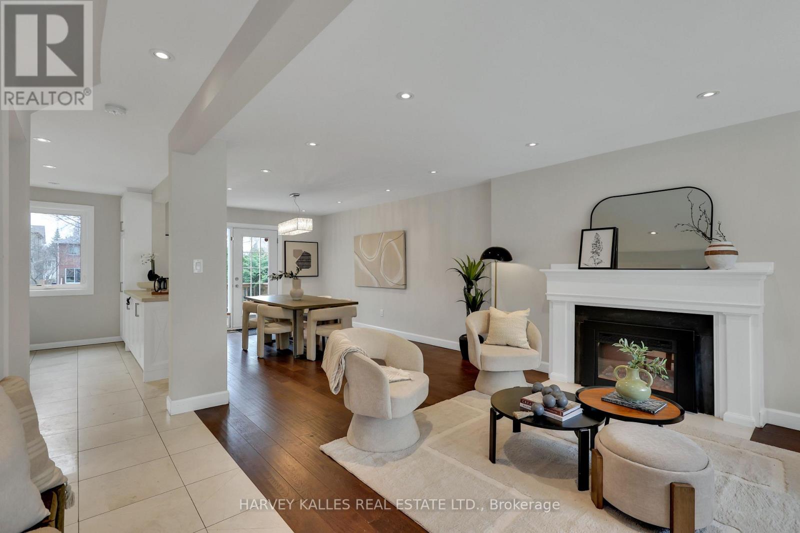 320 MELROSE AVENUE