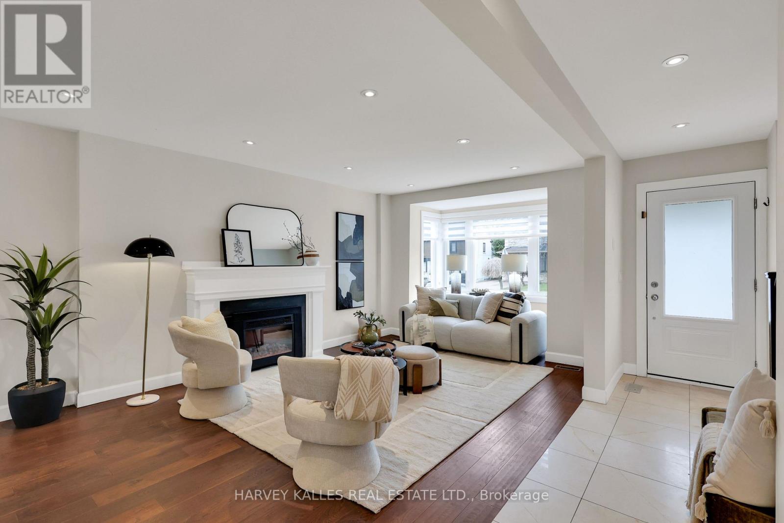 320 MELROSE AVENUE