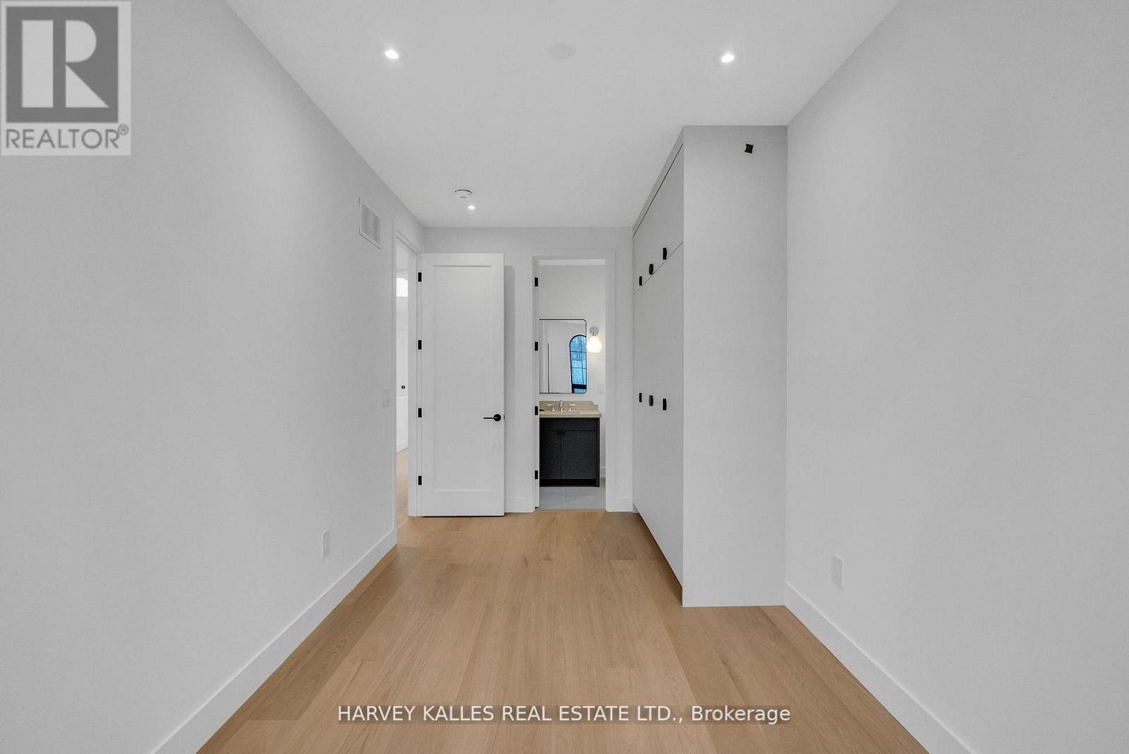 101 BRIAR HILL AVENUE