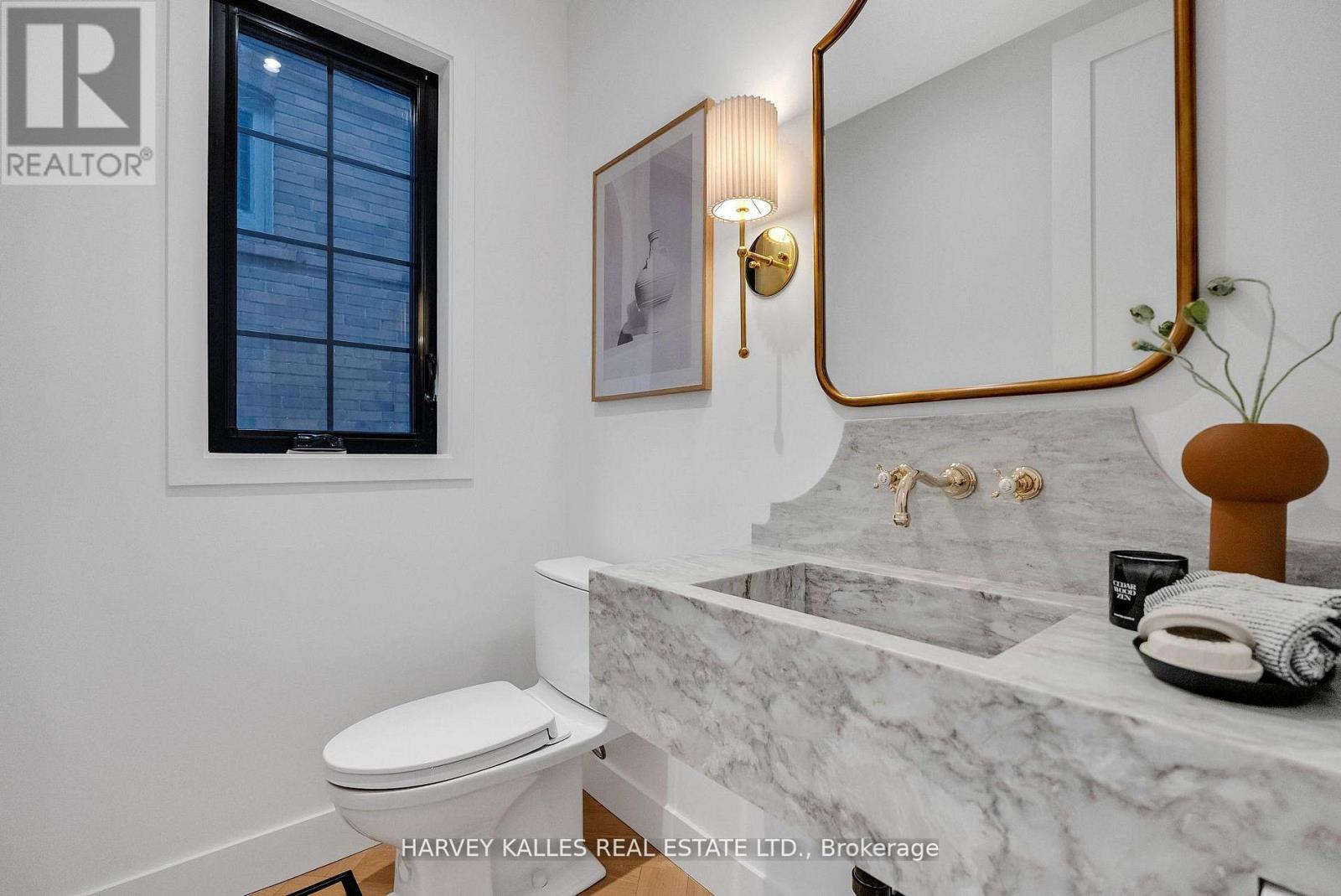 101 BRIAR HILL AVENUE