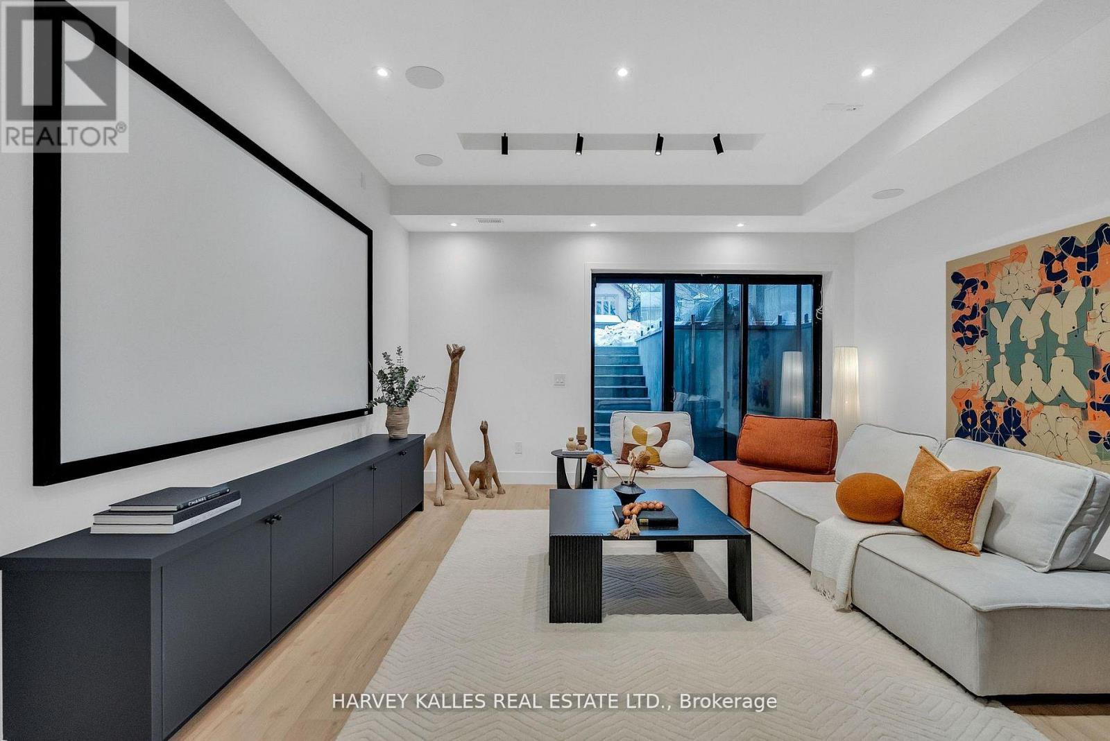 101 BRIAR HILL AVENUE