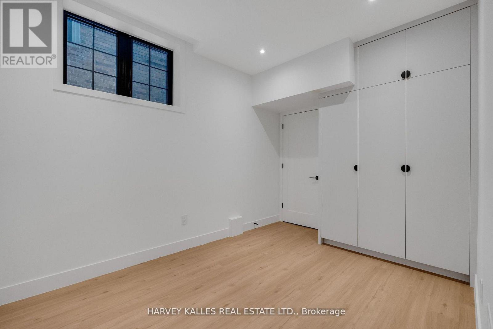 101 BRIAR HILL AVENUE