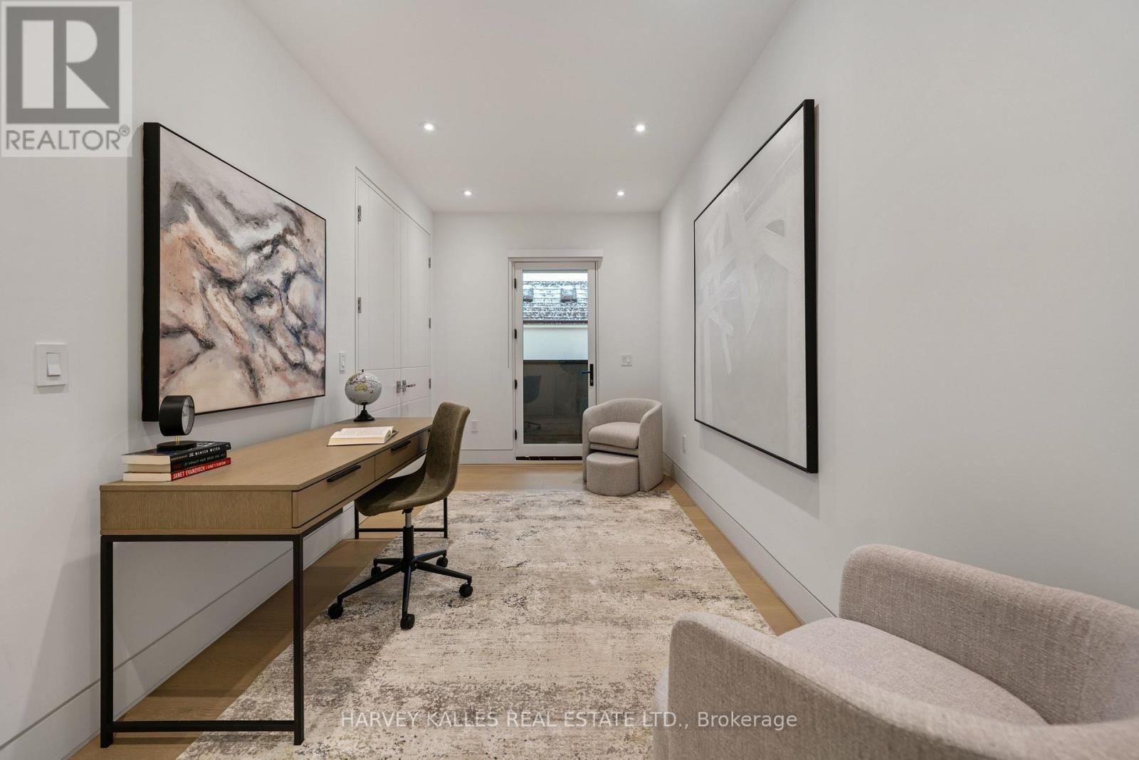 335 LYTTON BOULEVARD