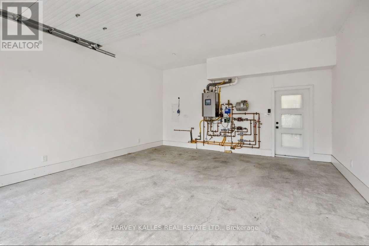 43 SUMMERHILL AVENUE