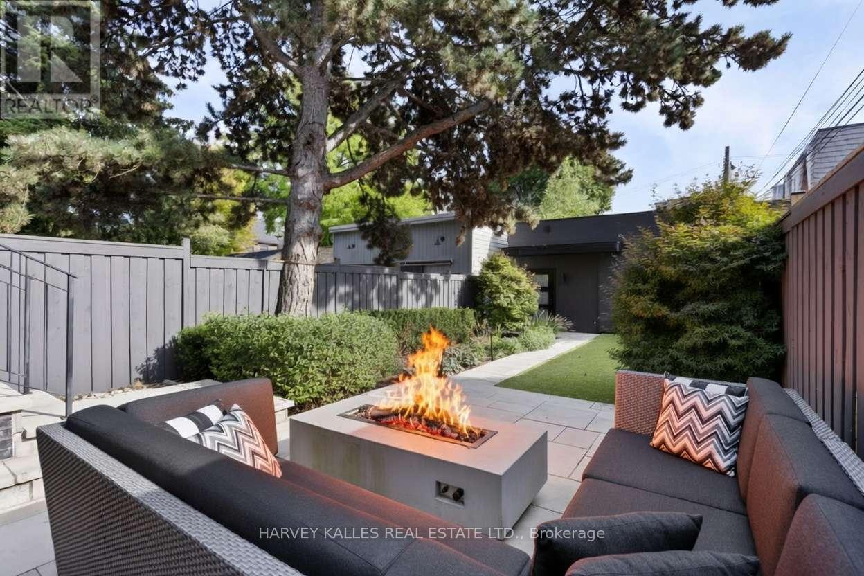 43 SUMMERHILL AVENUE