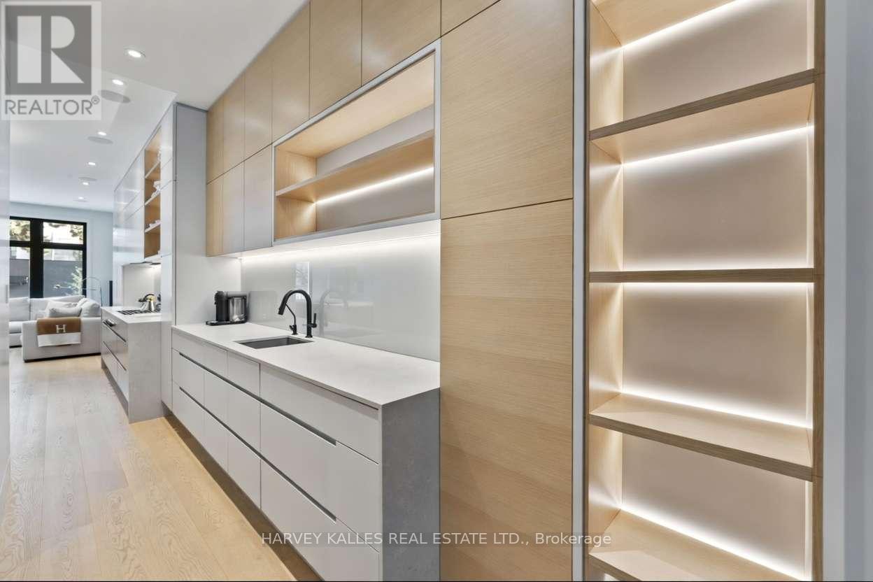 43 SUMMERHILL AVENUE