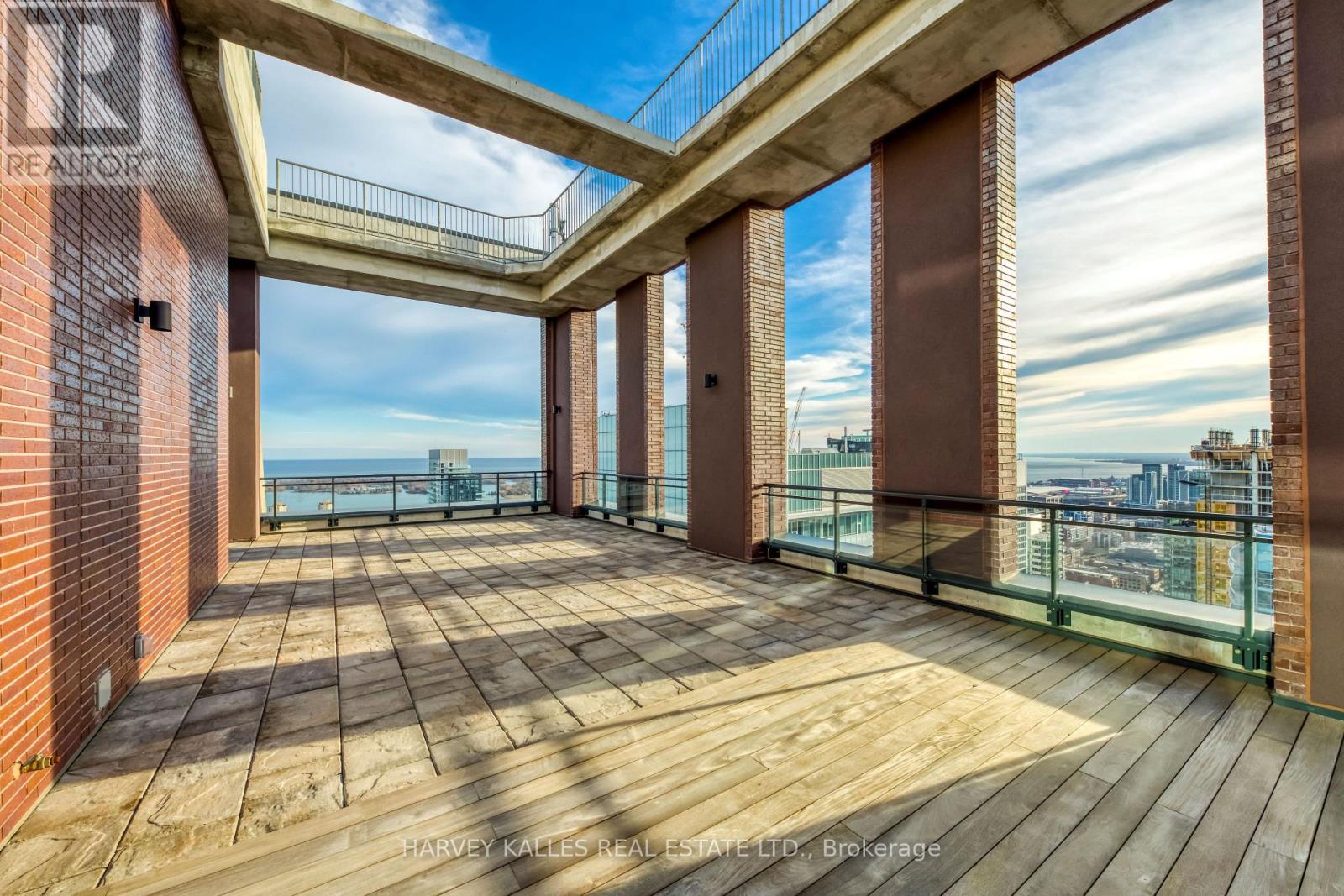 4801 - 99 JOHN STREET