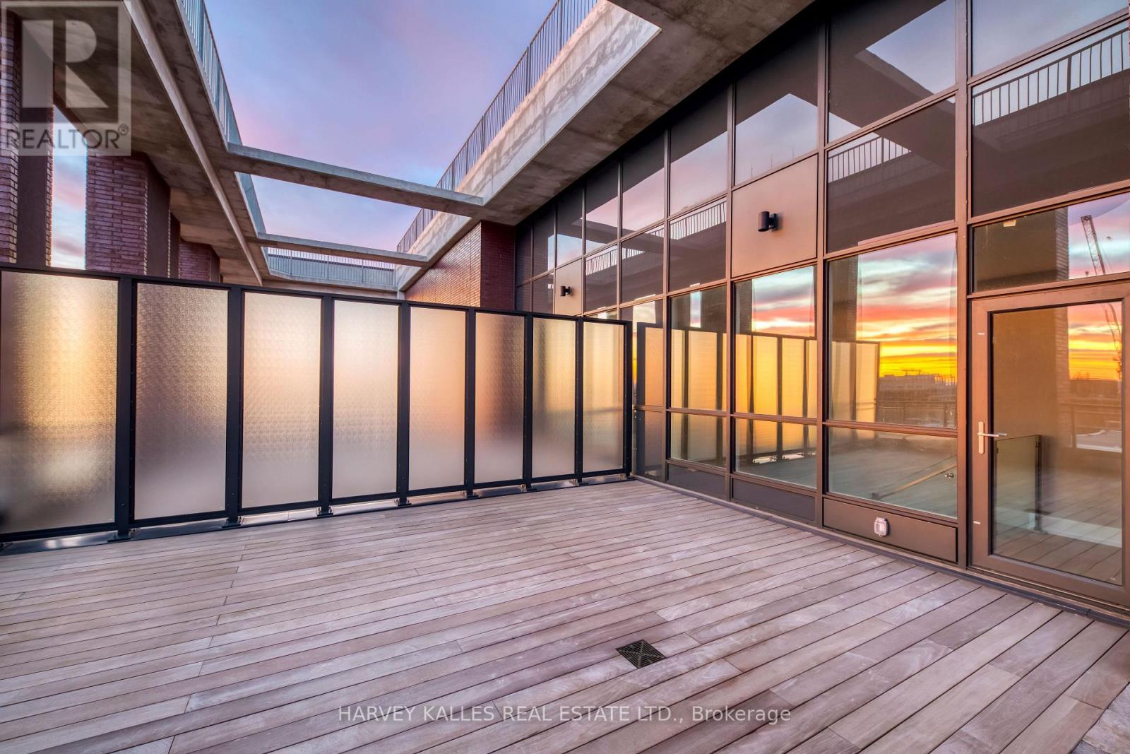 4801 - 99 JOHN STREET