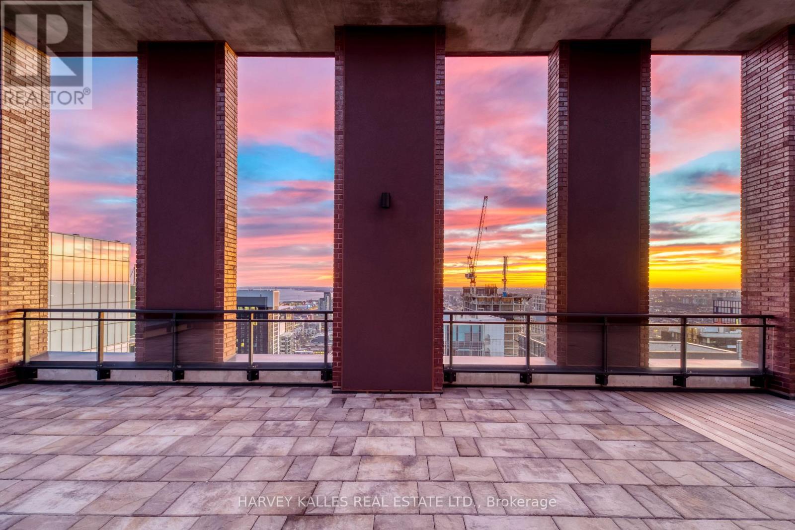 4801 - 99 JOHN STREET