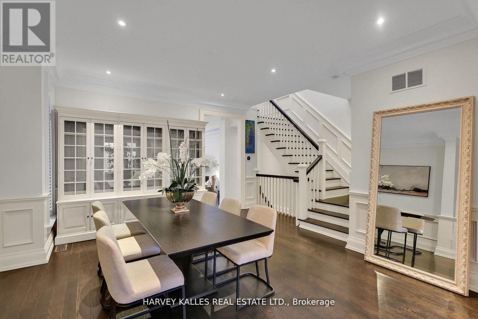39 GORMLEY AVENUE