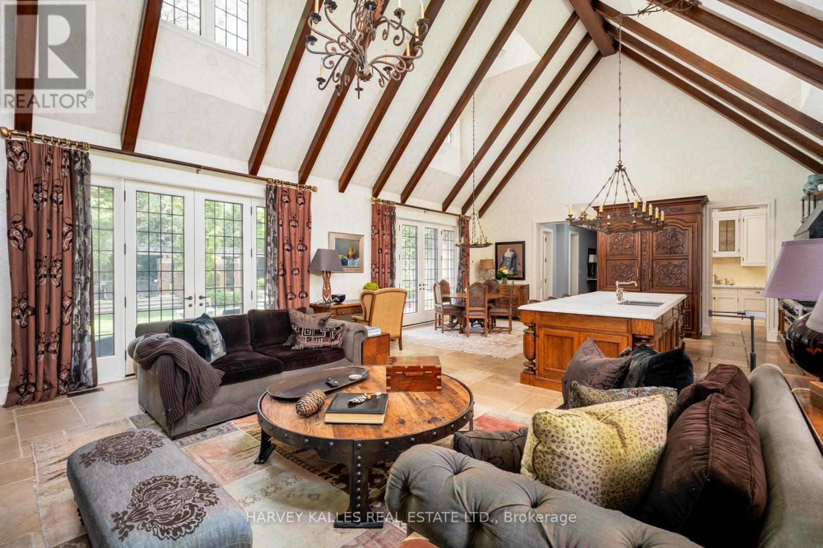 175 TEDDINGTON PARK AVENUE