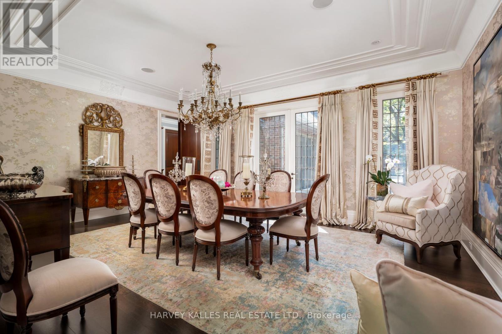 175 TEDDINGTON PARK AVENUE