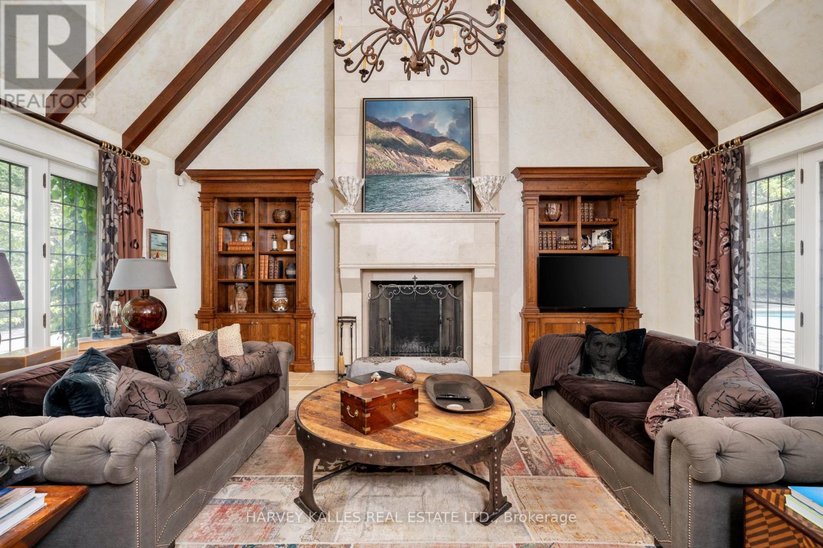 175 TEDDINGTON PARK AVENUE