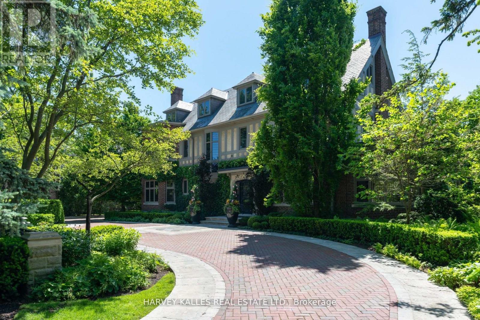 175 TEDDINGTON PARK AVENUE