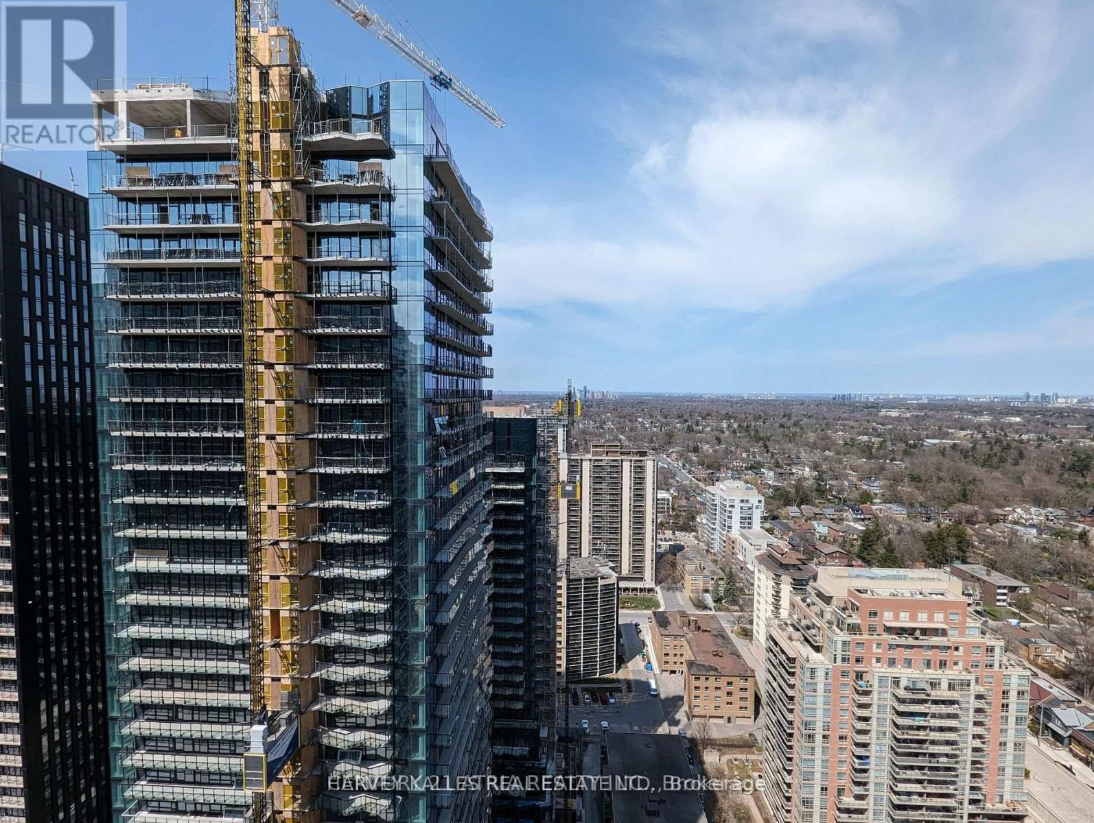 3206 - 117 BROADWAY AVENUE