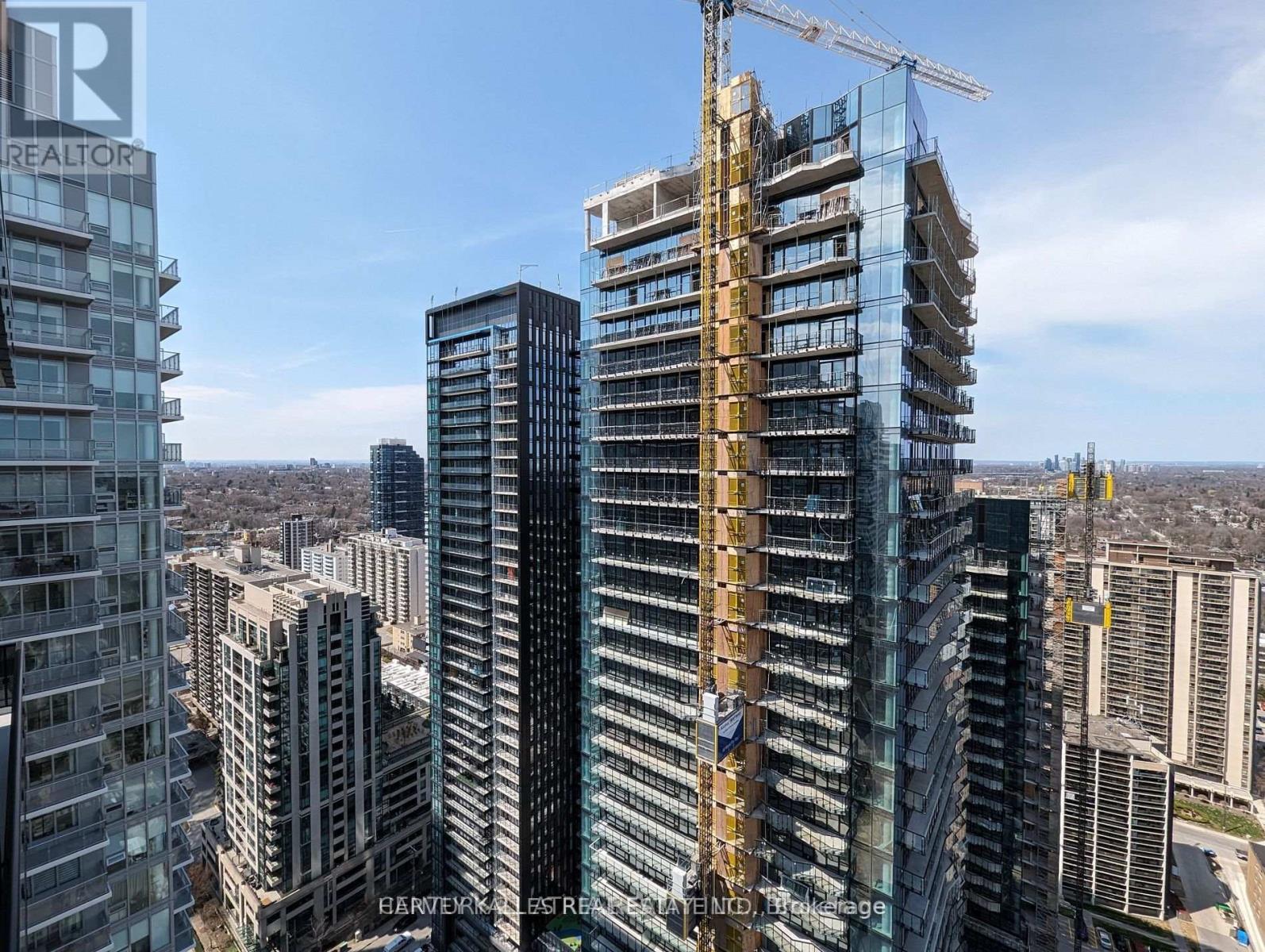 3206 - 117 BROADWAY AVENUE