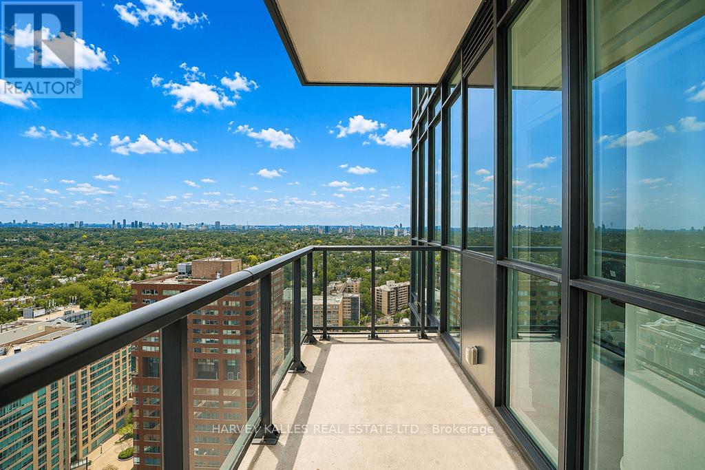 2603 - 32 DAVENPORT ROAD