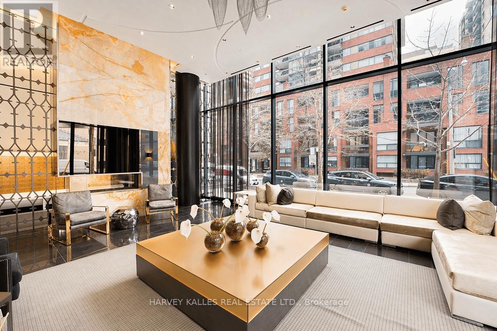 2603 - 32 DAVENPORT ROAD
