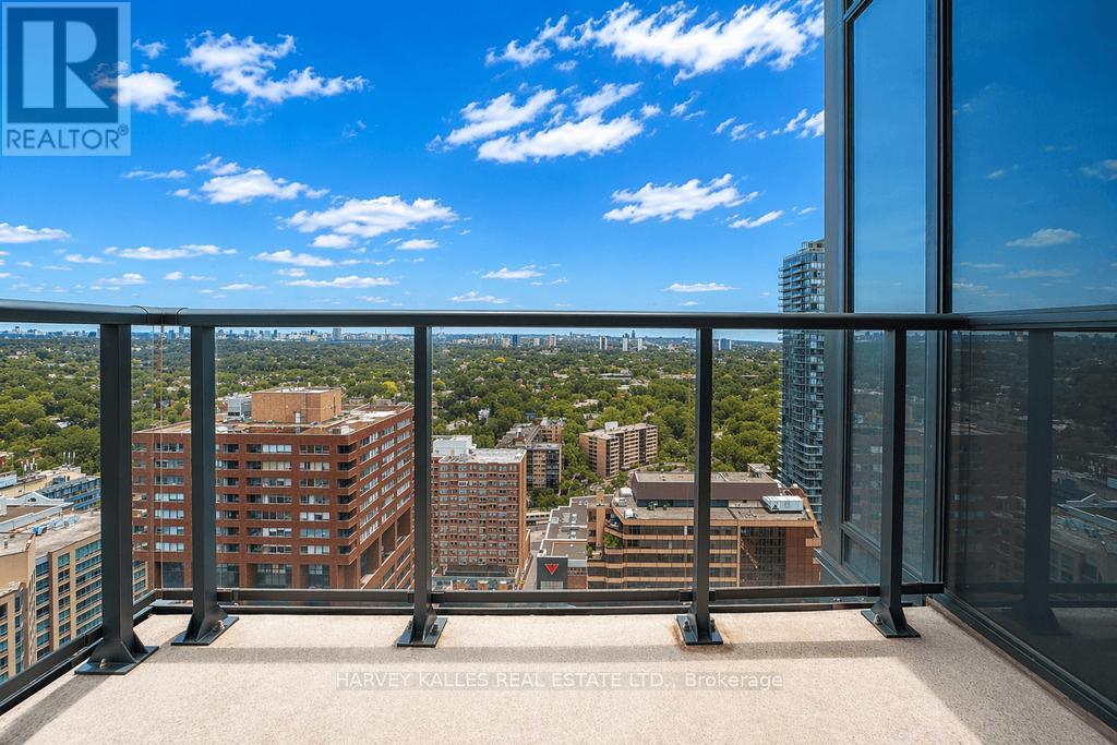 2603 - 32 DAVENPORT ROAD
