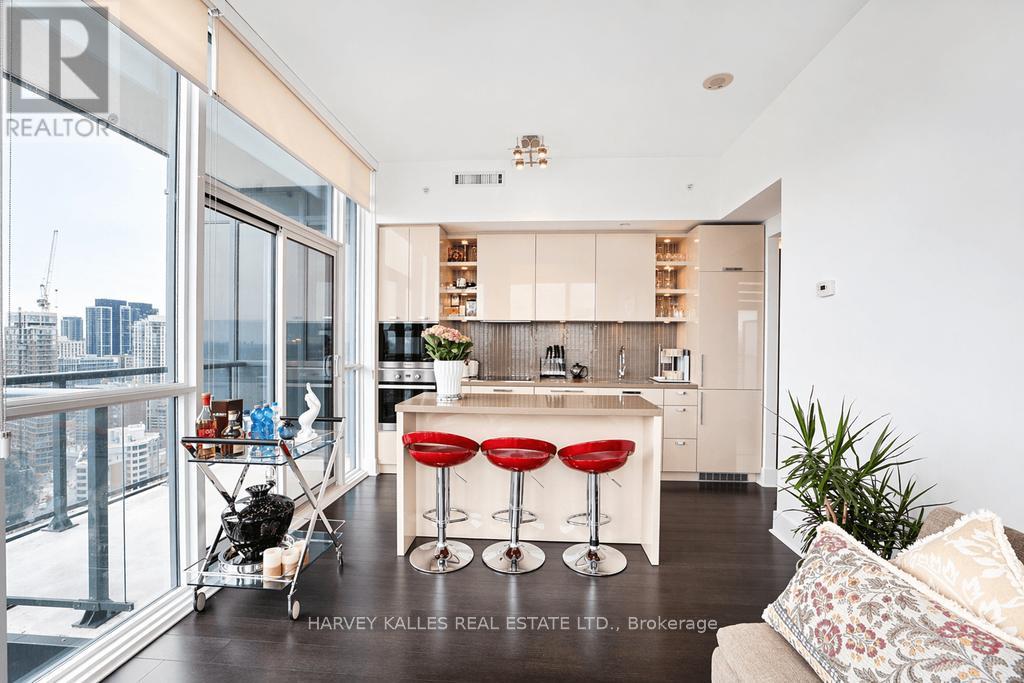 2603 - 32 DAVENPORT ROAD