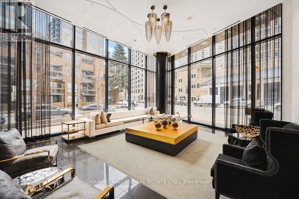 2603 - 32 DAVENPORT ROAD