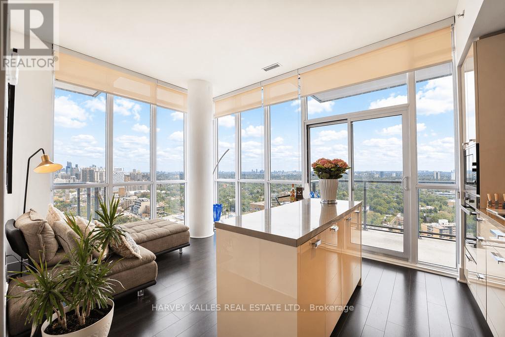 2603 - 32 DAVENPORT ROAD
