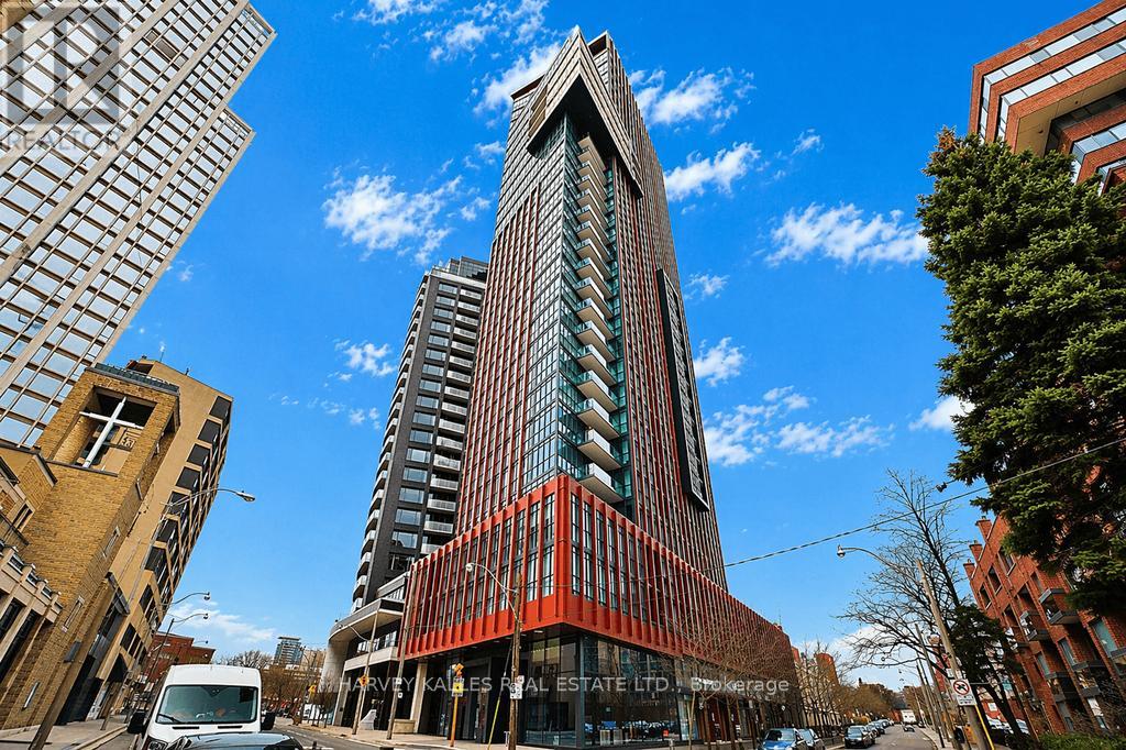2603 - 32 DAVENPORT ROAD