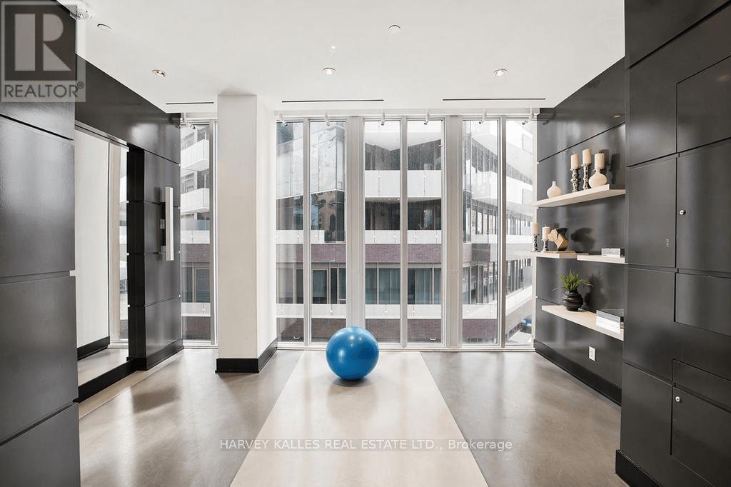 2603 - 32 DAVENPORT ROAD