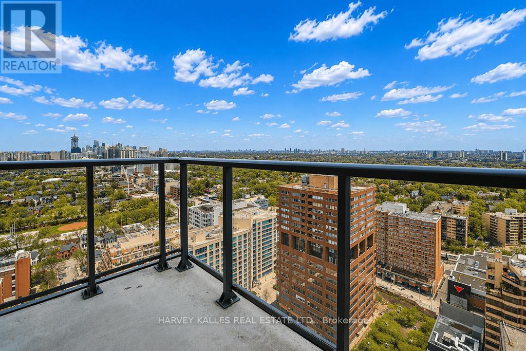 2603 - 32 DAVENPORT ROAD