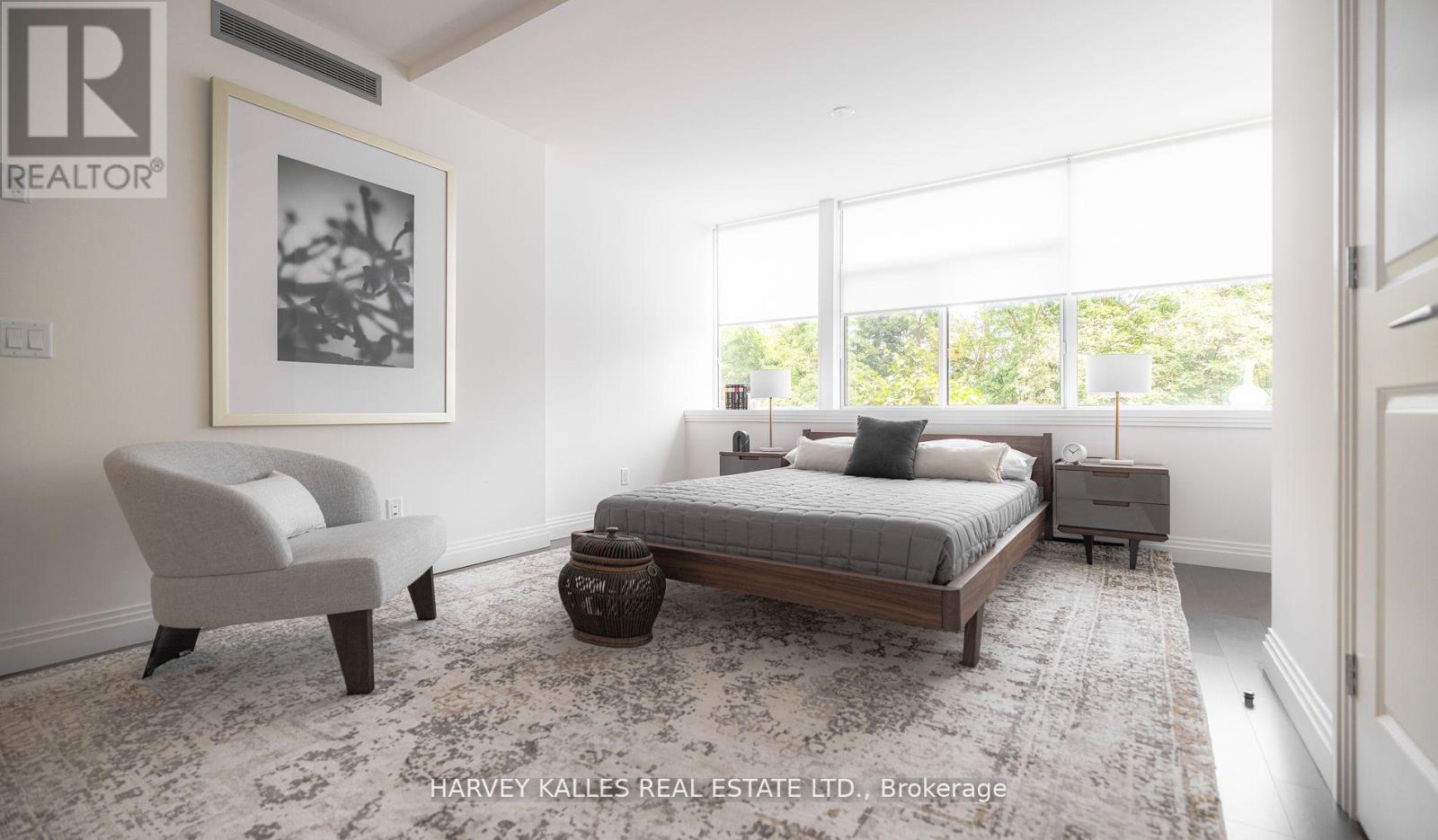 123 - 1 BENVENUTO PLACE