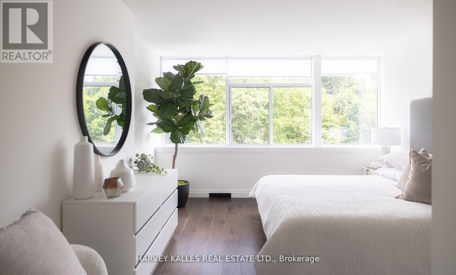 123 - 1 BENVENUTO PLACE