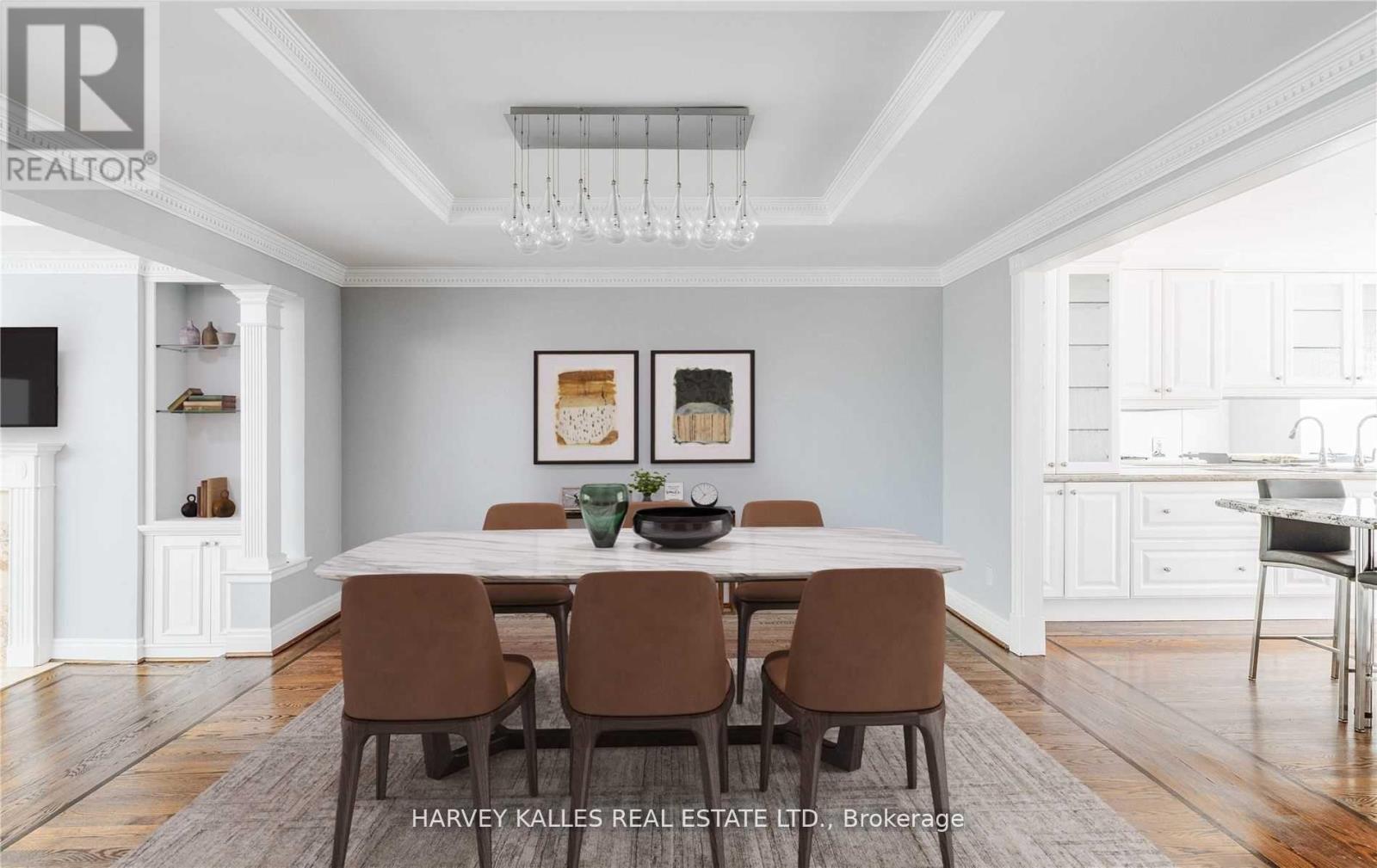 22 LOWER VILLAGE GATE